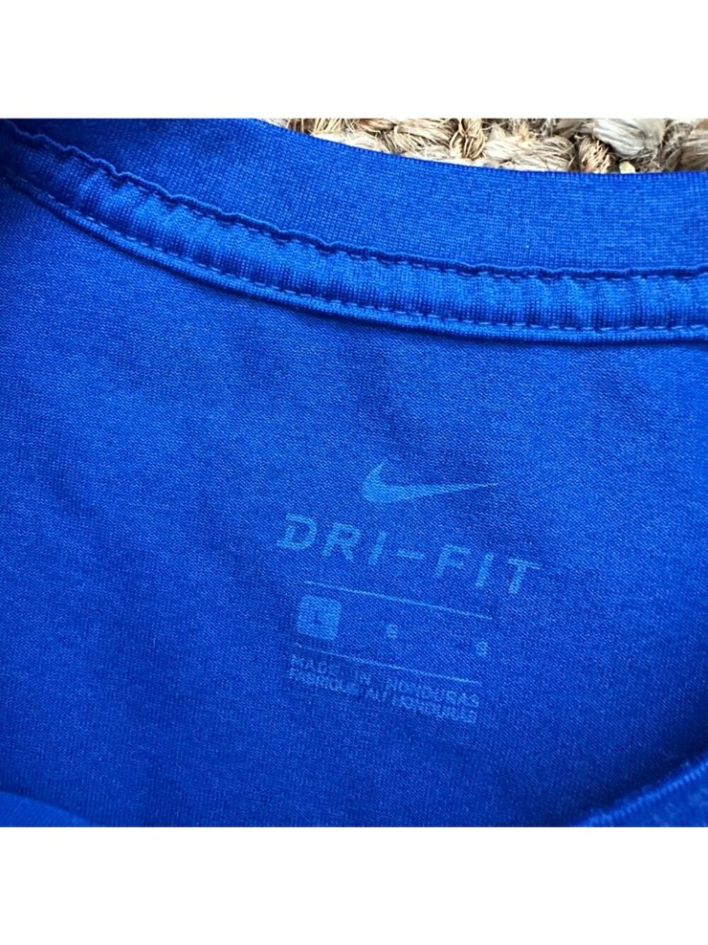 Nike Men’s Large Performance TShirt Blue Dri-Fit - Picture 3 of 5